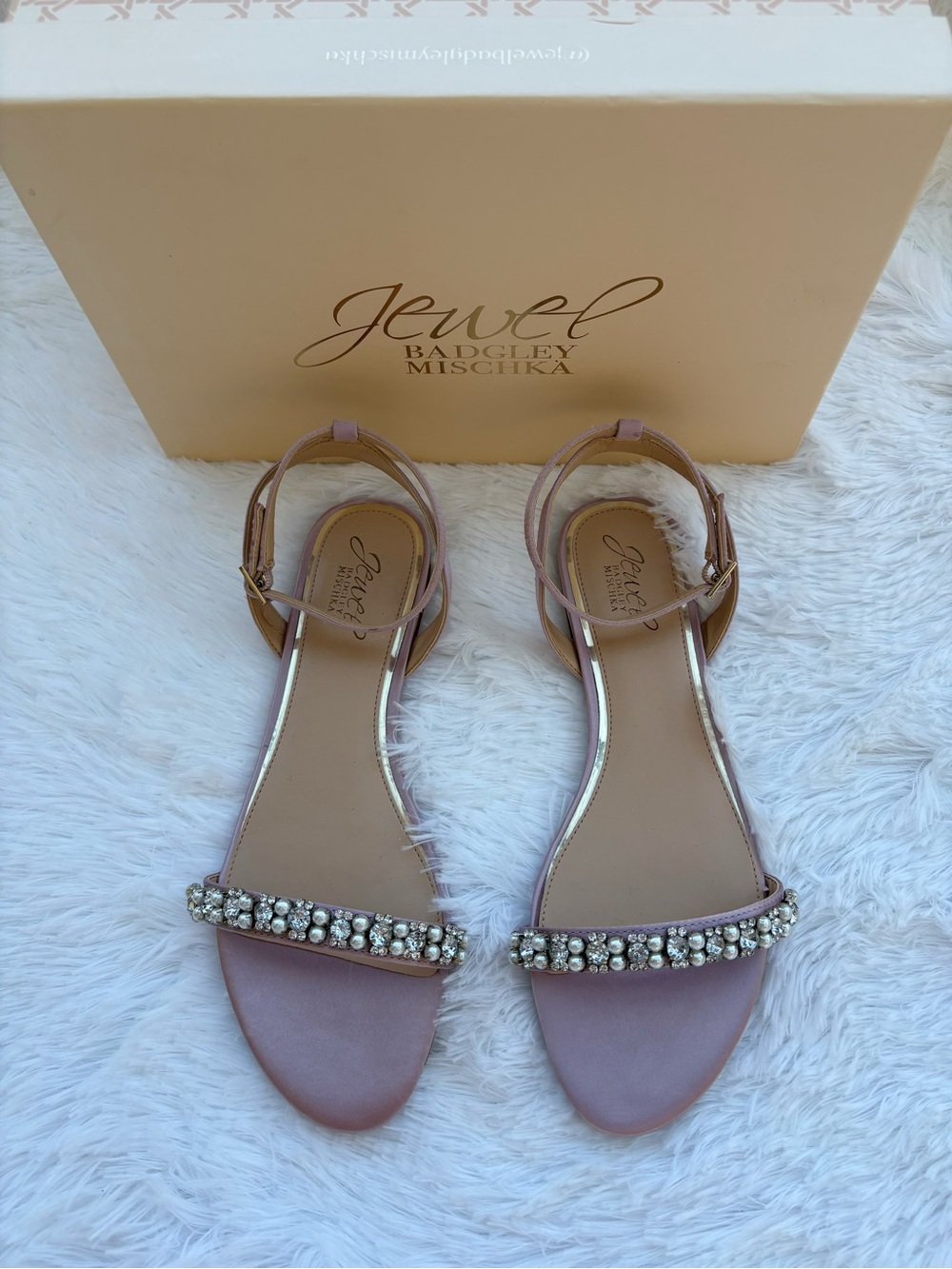 Jewel Badgley Mischka Daria Rhinestone Embellished Evening Pink Flat Sandals